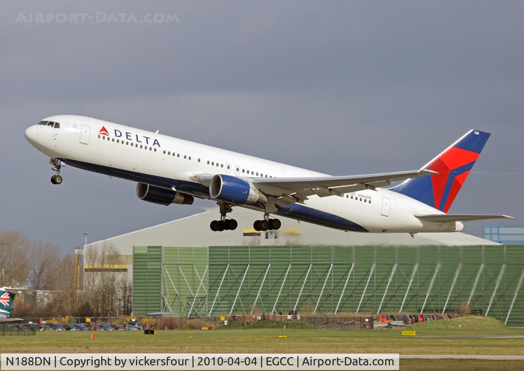 N188DN, 1996 Boeing 767-332 C/N 27583, Delta Airlines