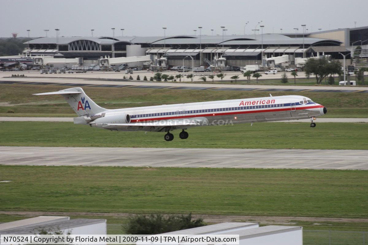 N70524, 1990 McDonnell Douglas MD-82 (DC-9-82) C/N 49916, American MD-82