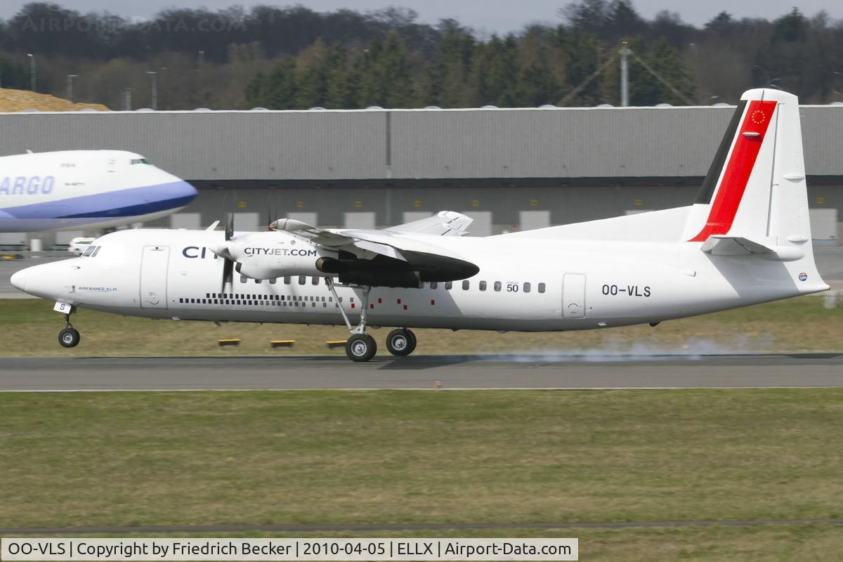 OO-VLS, 1987 Fokker 50 C/N 20109, touchdown