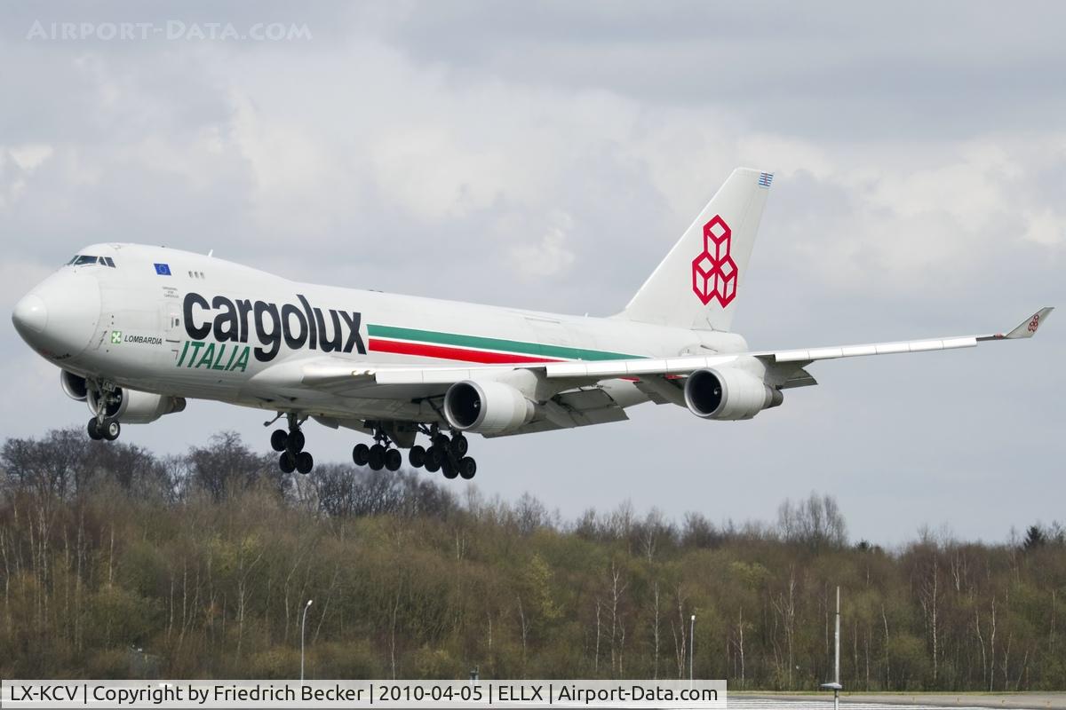 LX-KCV, 1997 Boeing 747-4R7F/SCD C/N 25868, short final RW24