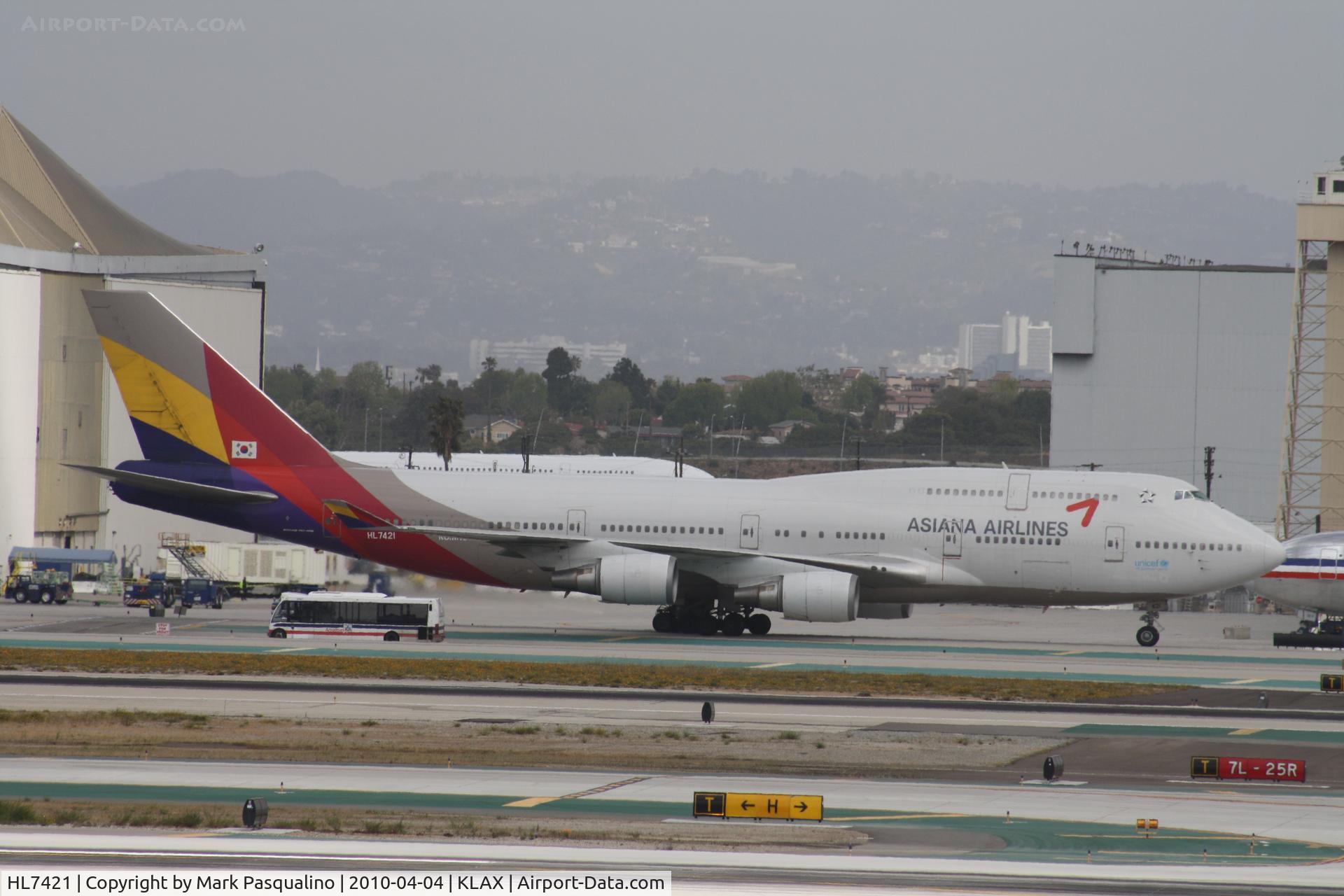 HL7421, 1996 Boeing 747-48EM C/N 25784, Boeing 747-400