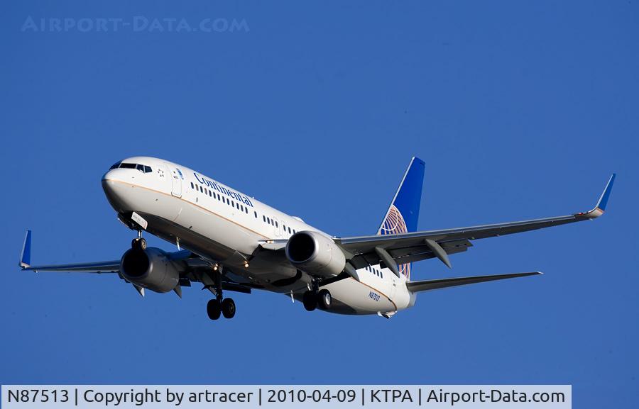 N87513, 2008 Boeing 737-824 C/N 31621, Landing Tampa