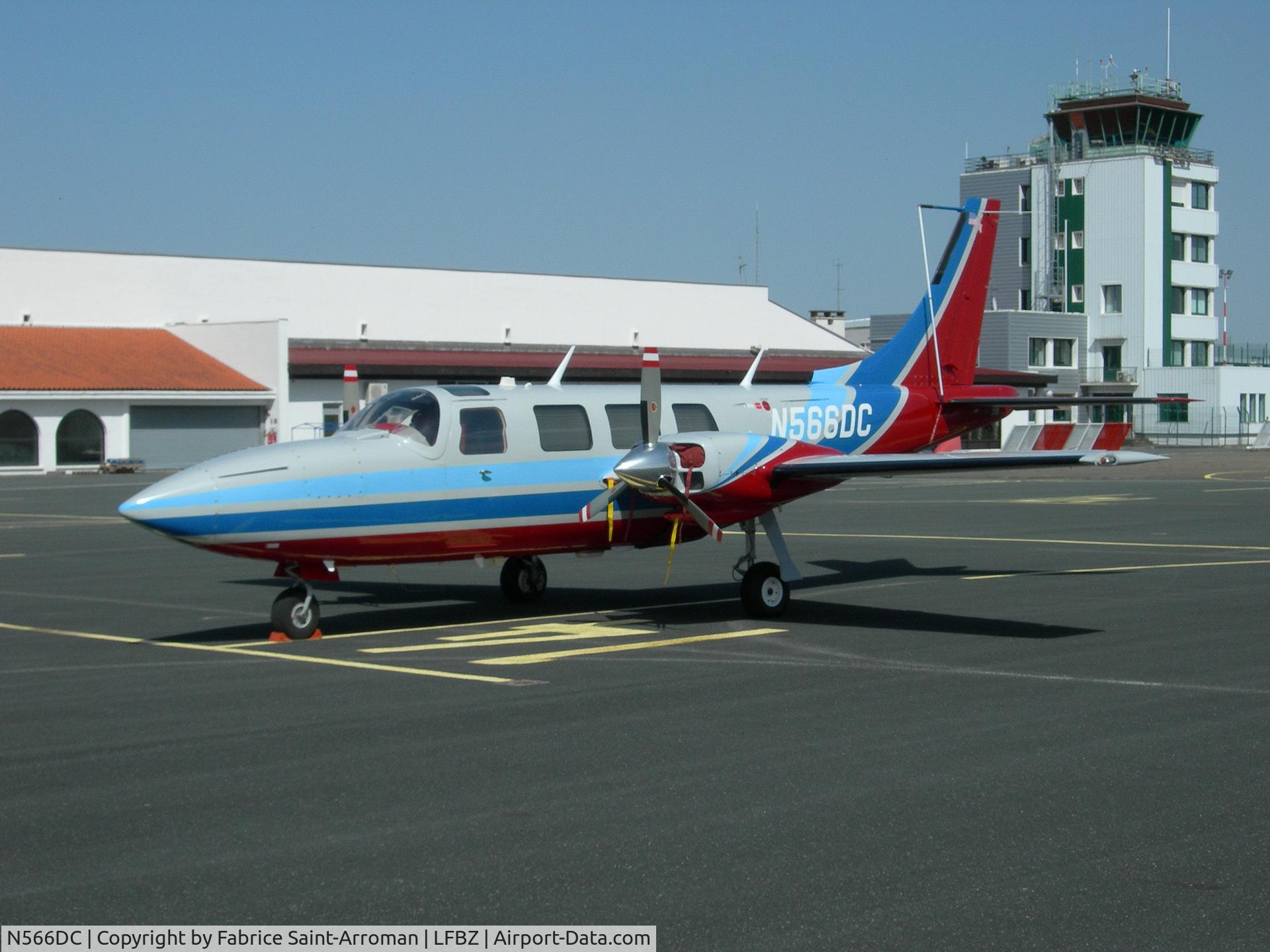 N566DC, 1982 Piper PA-60-602P Aerostar C/N 60-8265046, -