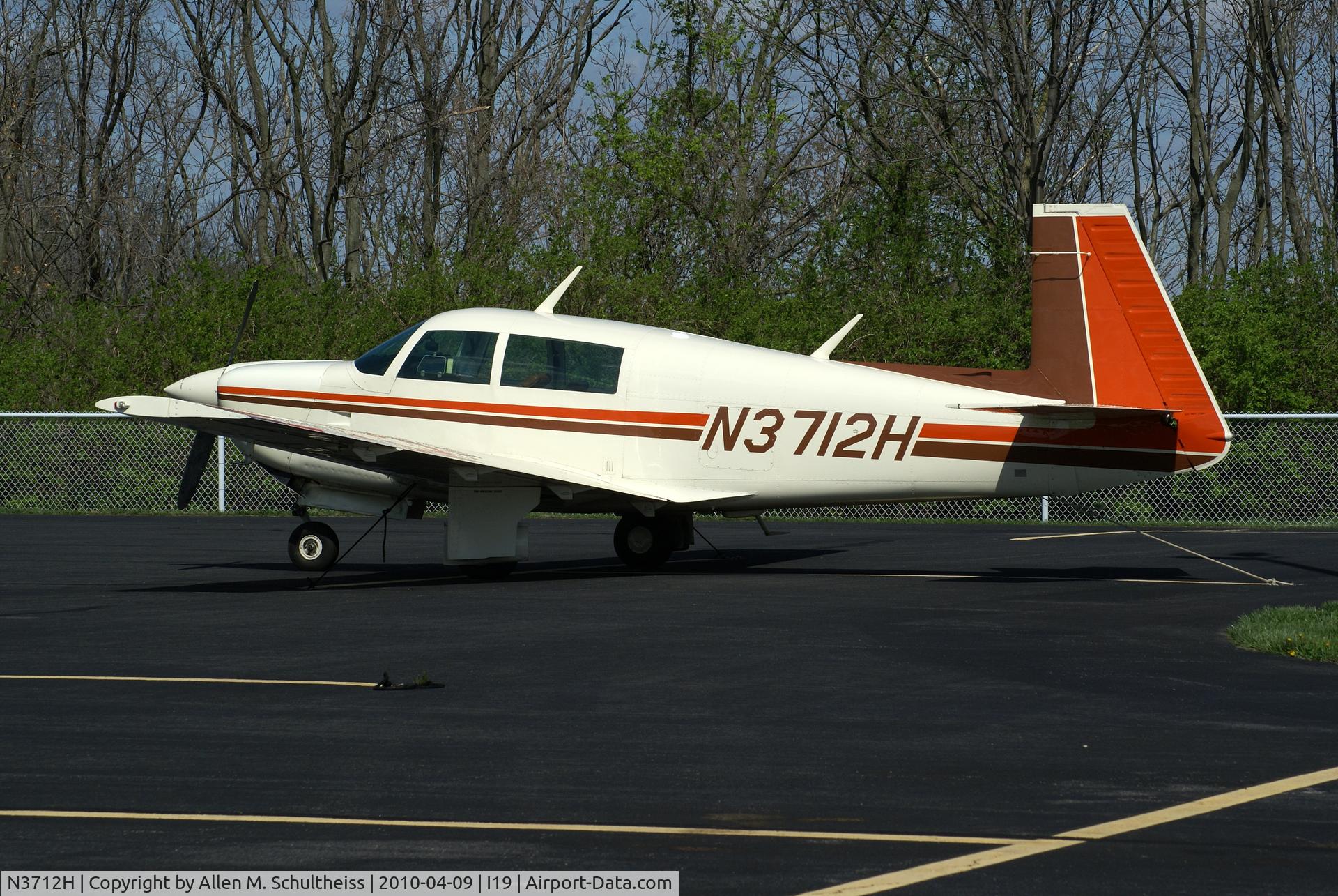 N3712H, 1979 Mooney M20J 201 C/N 24-0909, 1979 Mooney M20J