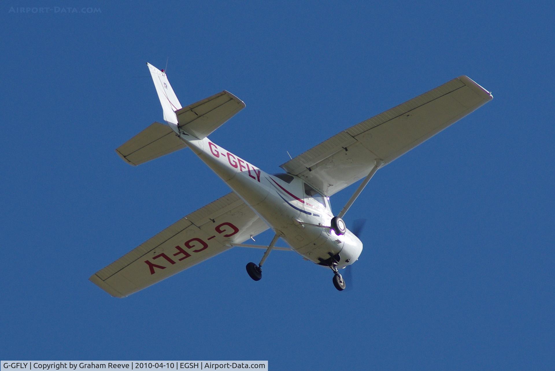 G-GFLY, 1972 Reims F150L C/N 0822, Taking off from Norwich.