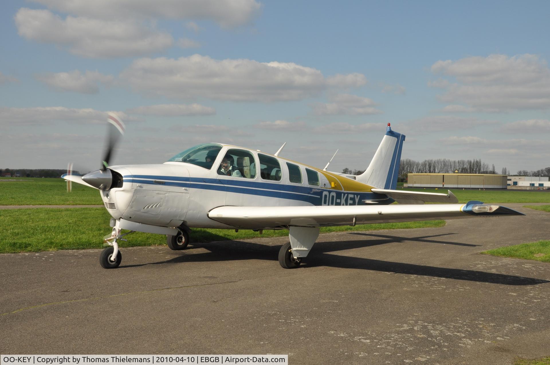 OO-KEY, 1977 Beech A36 Bonanza 36 Bonanza 36 C/N E-1150, /