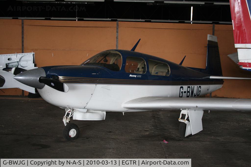 G-BWJG, 1993 Mooney M20J 201 C/N 24-3319, Based