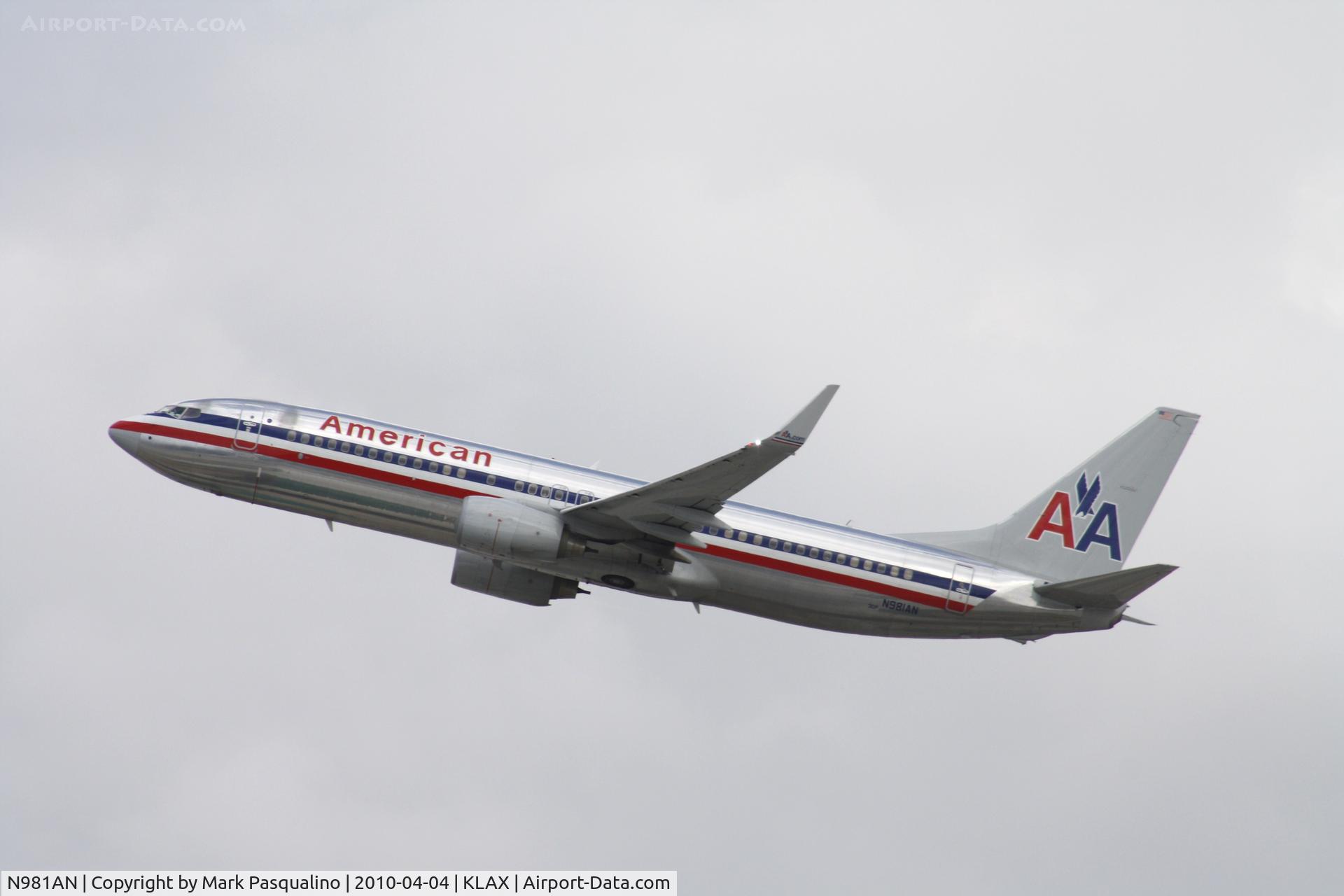N981AN, 2009 Boeing 737-823 C/N 29569, Boeing 737-800