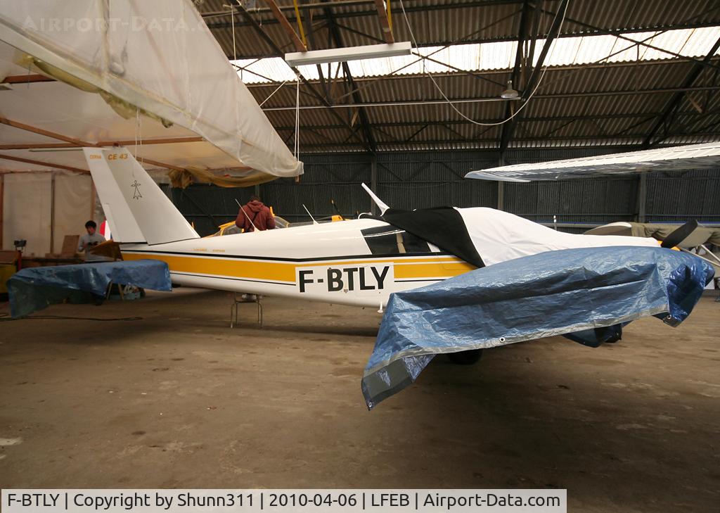 F-BTLY, Wassmer (Cerva) CE-43 Guepard C/N 437, Hangared...