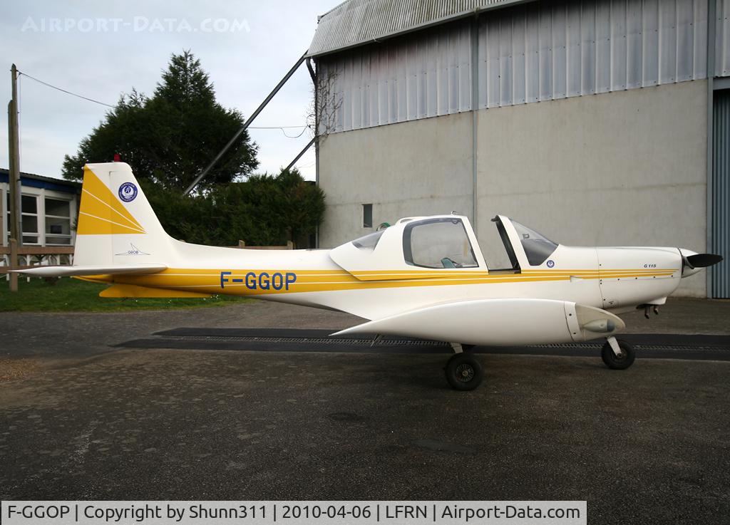 F-GGOP, Grob G-115A C/N 8106, Parked...