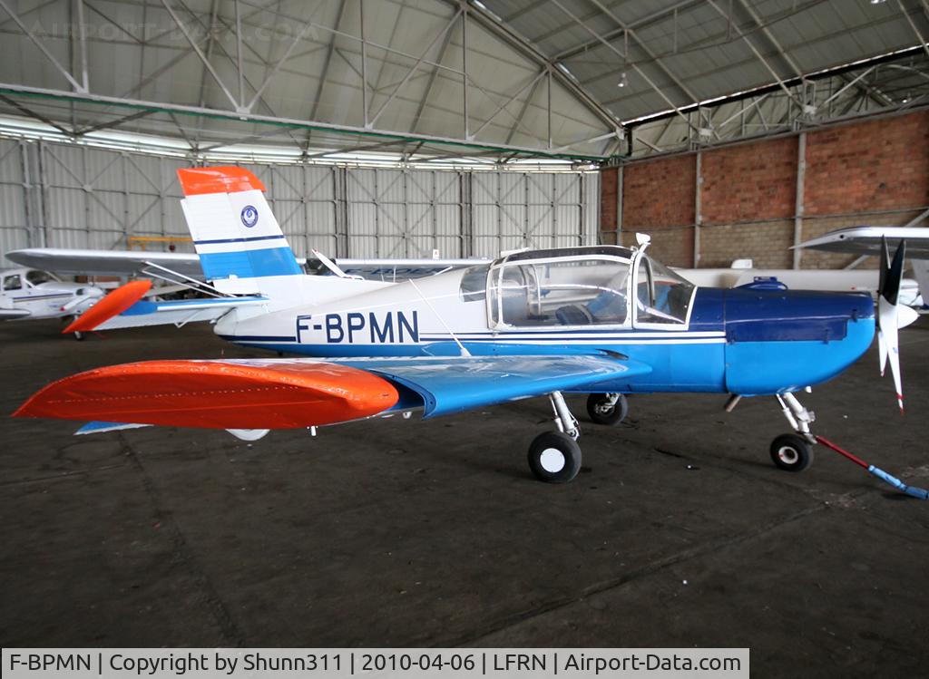 F-BPMN, Socata MS-893A Rallye Commodore 180 C/N 10771, Inside Airclub's hangar...