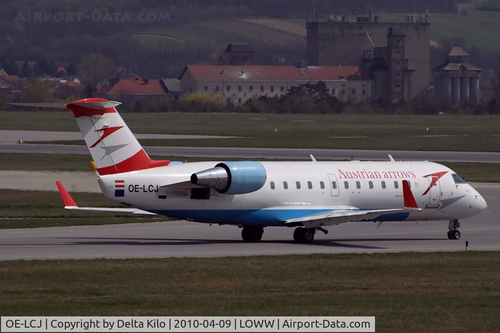 OE-LCJ, 1996 Canadair CRJ-200LR (CL-600-2B19) C/N 7142, AUSTRIAN ARROWS