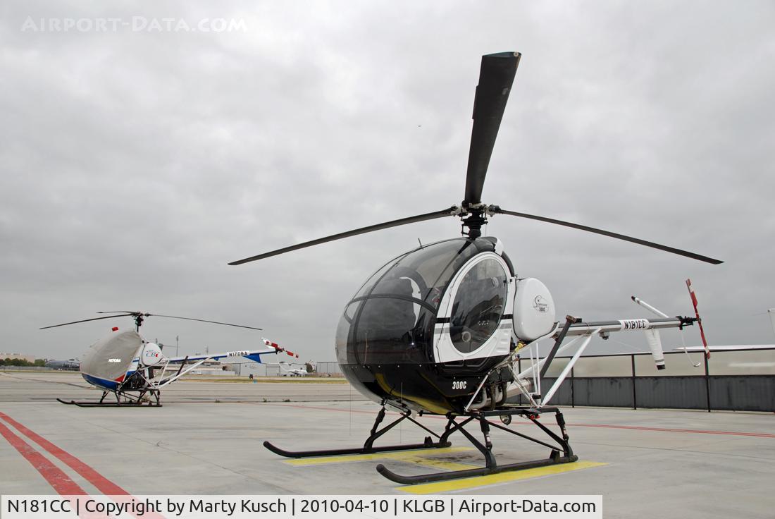 N181CC, 1997 Schweizer 269C C/N S1751, Parked on the pad at California Flight Center