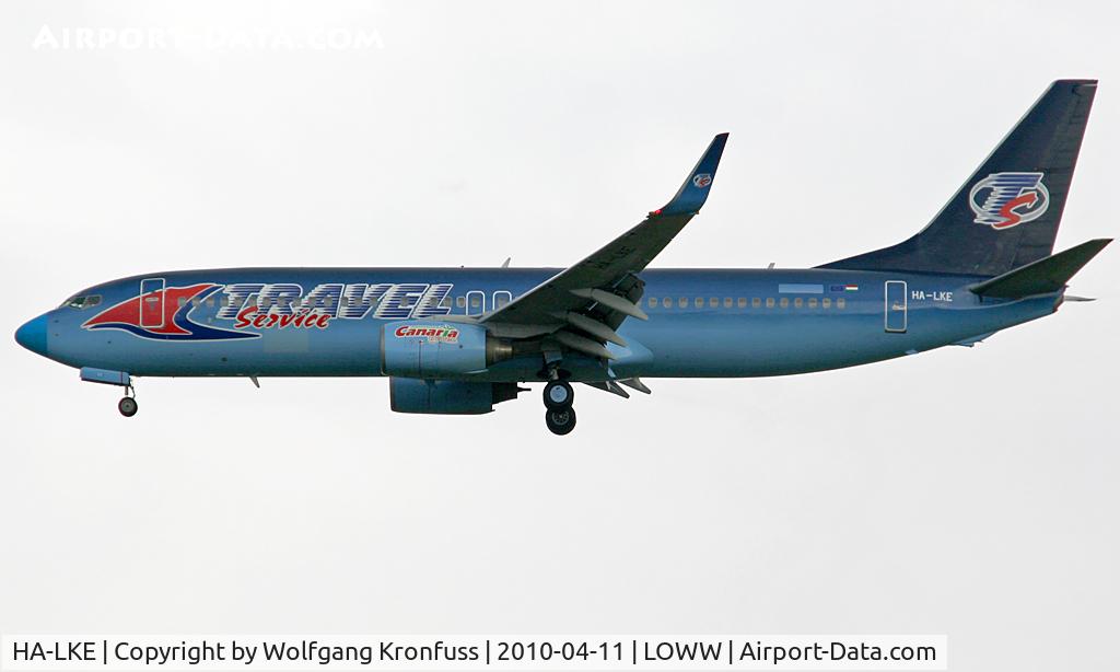 HA-LKE, 2001 Boeing 737-86Q C/N 30278, Travel Service Hungary