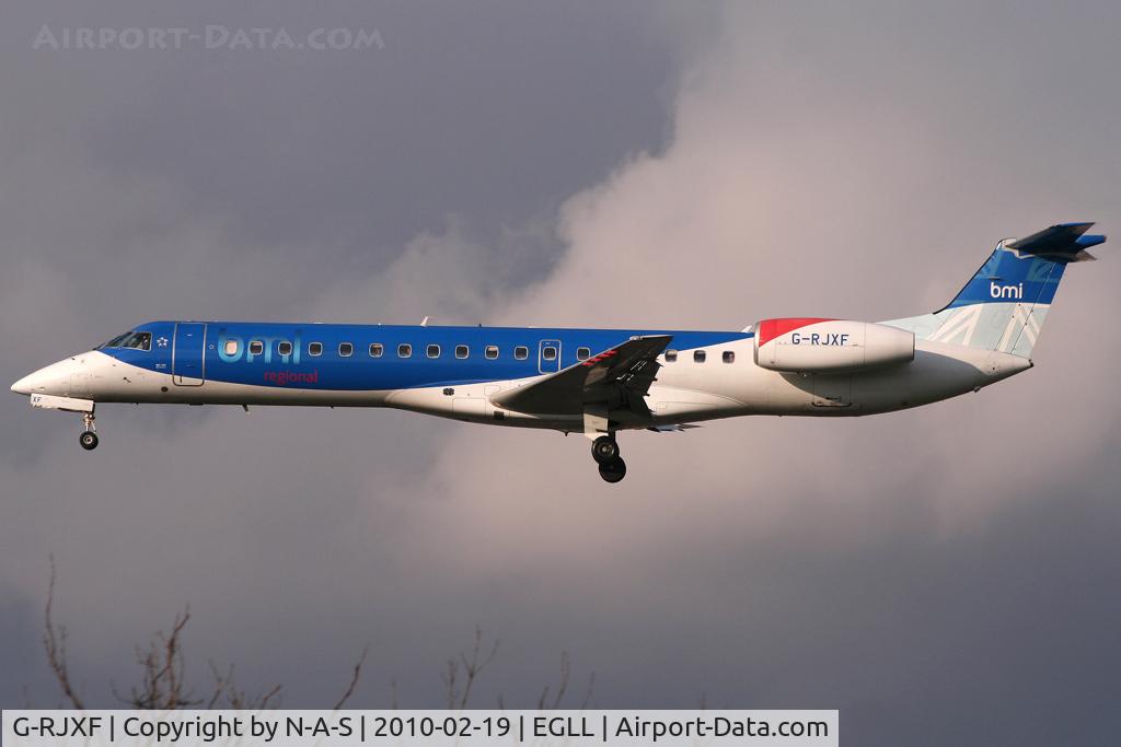 G-RJXF, 2000 Embraer EMB-145EP (ERJ-145EP) C/N 145280, Arriving 27L