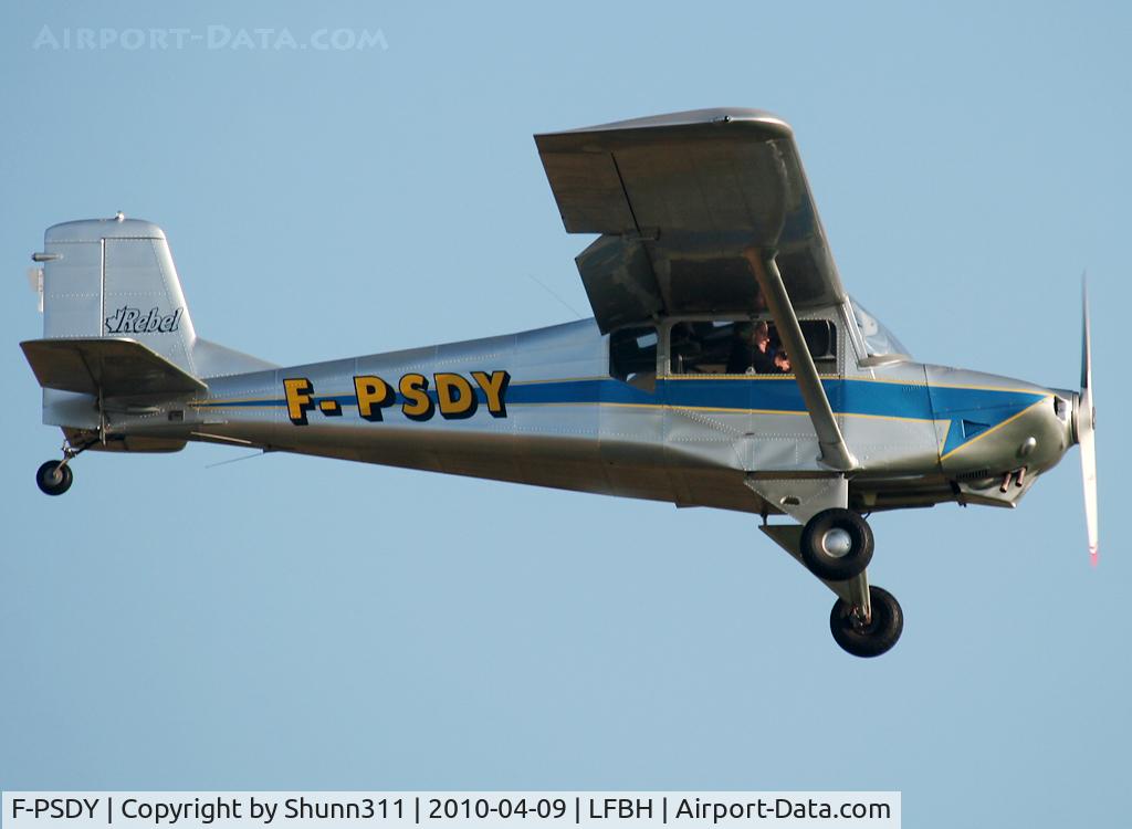 F-PSDY, Murphy Rebel C/N 352, Landing rwy 09