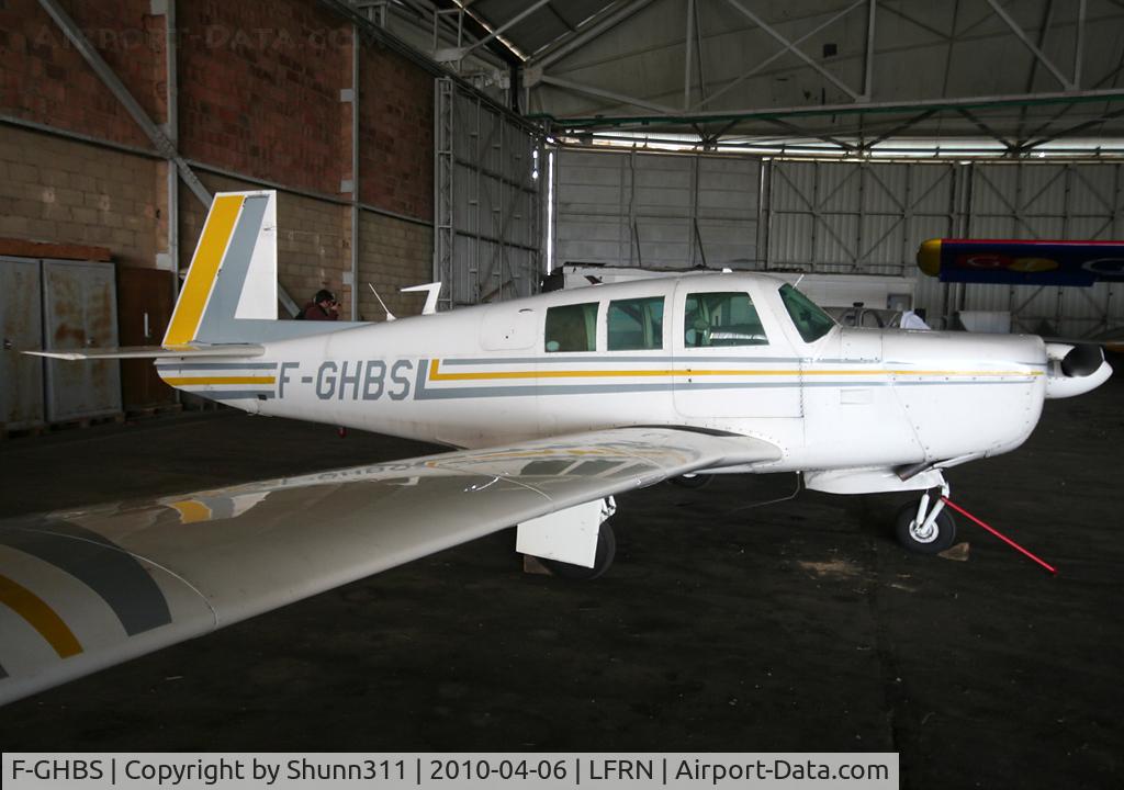 F-GHBS, 1966 Mooney M20F Executive C/N 670142, Hangared...