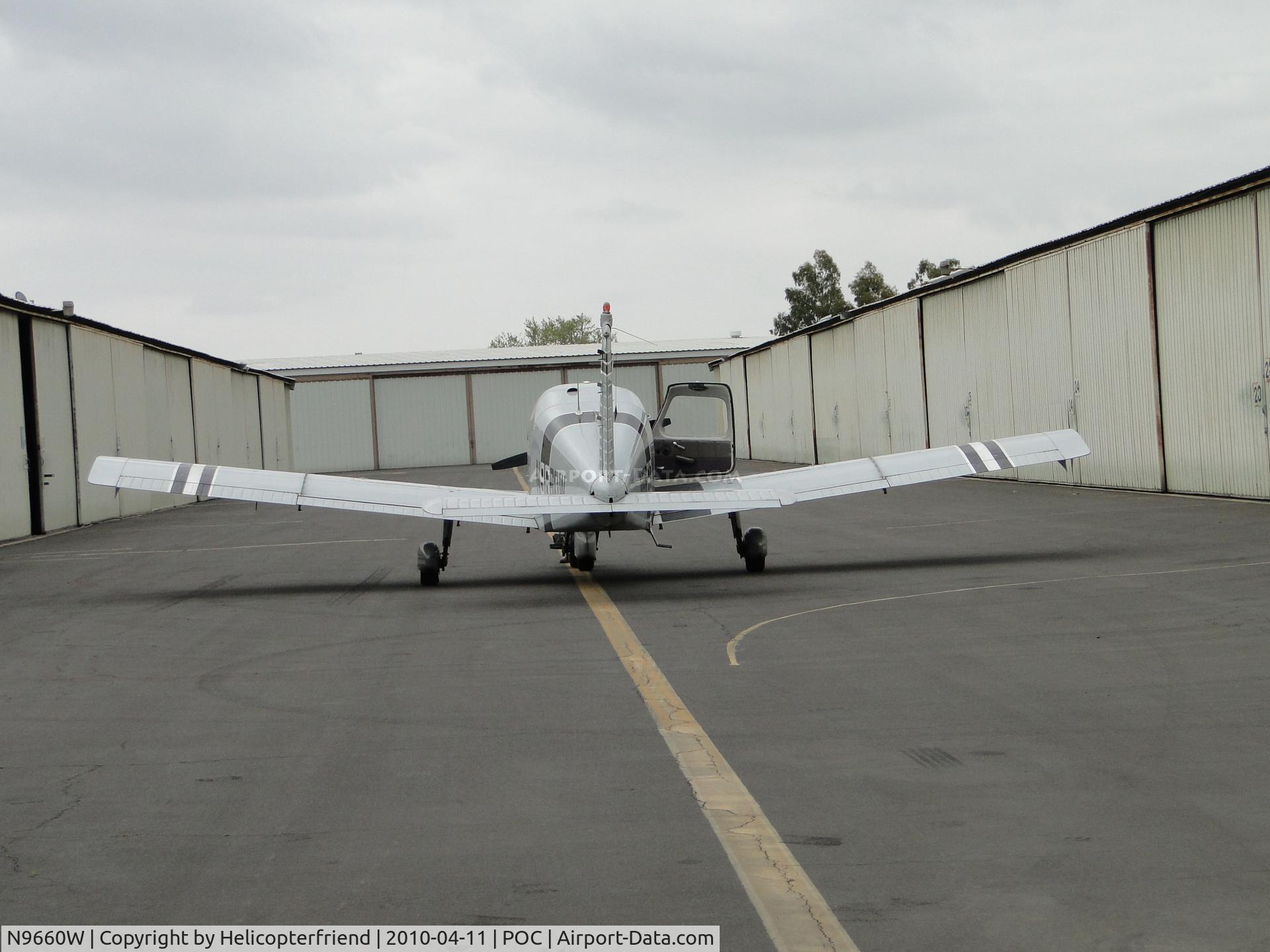 N9660W, 1967 Piper PA-28-140 C/N 28-23122, Being put back into the hanger
