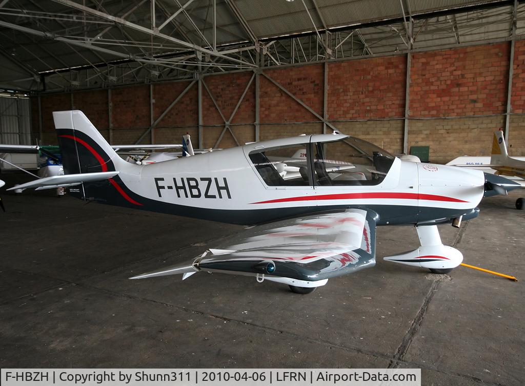 F-HBZH, Robin DR-400-120 C/N 246, Hangared...