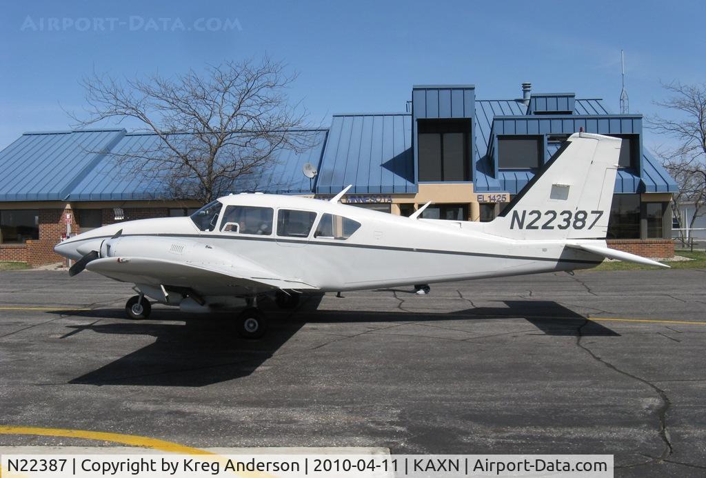 N22387, 1977 Piper PA-23-250 Aztec C/N 27-7754065, I spotted this PA-23 Aztec last November at GPZ also.