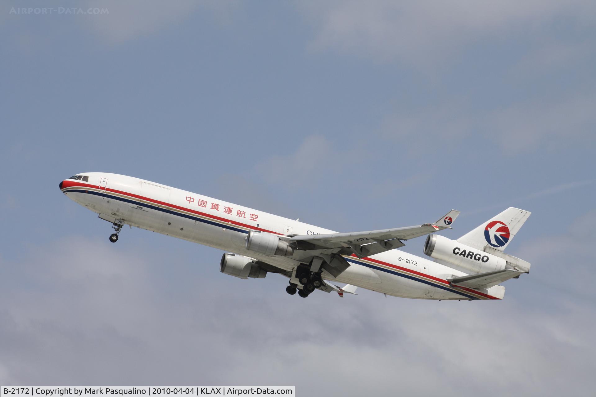 B-2172, 1992 McDonnell Douglas MD-11 C/N 48496, MD-11F