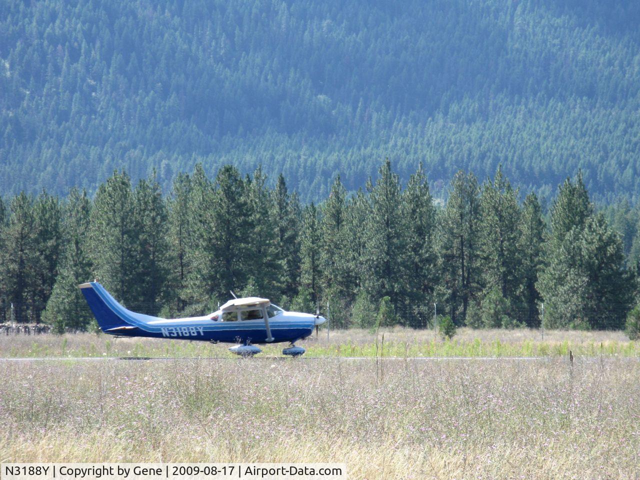 N3188Y, 1962 Cessna 182E Skylane C/N 18254188, at KTHM