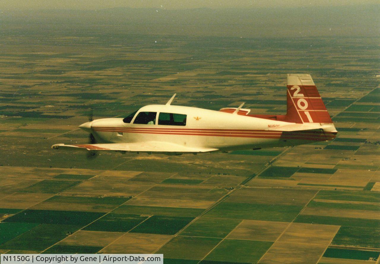 N1150G, 1981 Mooney M20J 201 C/N 24-1222, Somewhere over the central valley between FAT and SJC in the late 1980s