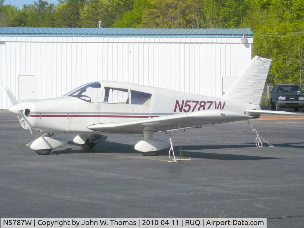 N5787W, 1964 Piper PA-28-150 Cherokee C/N 28-1680, At rest