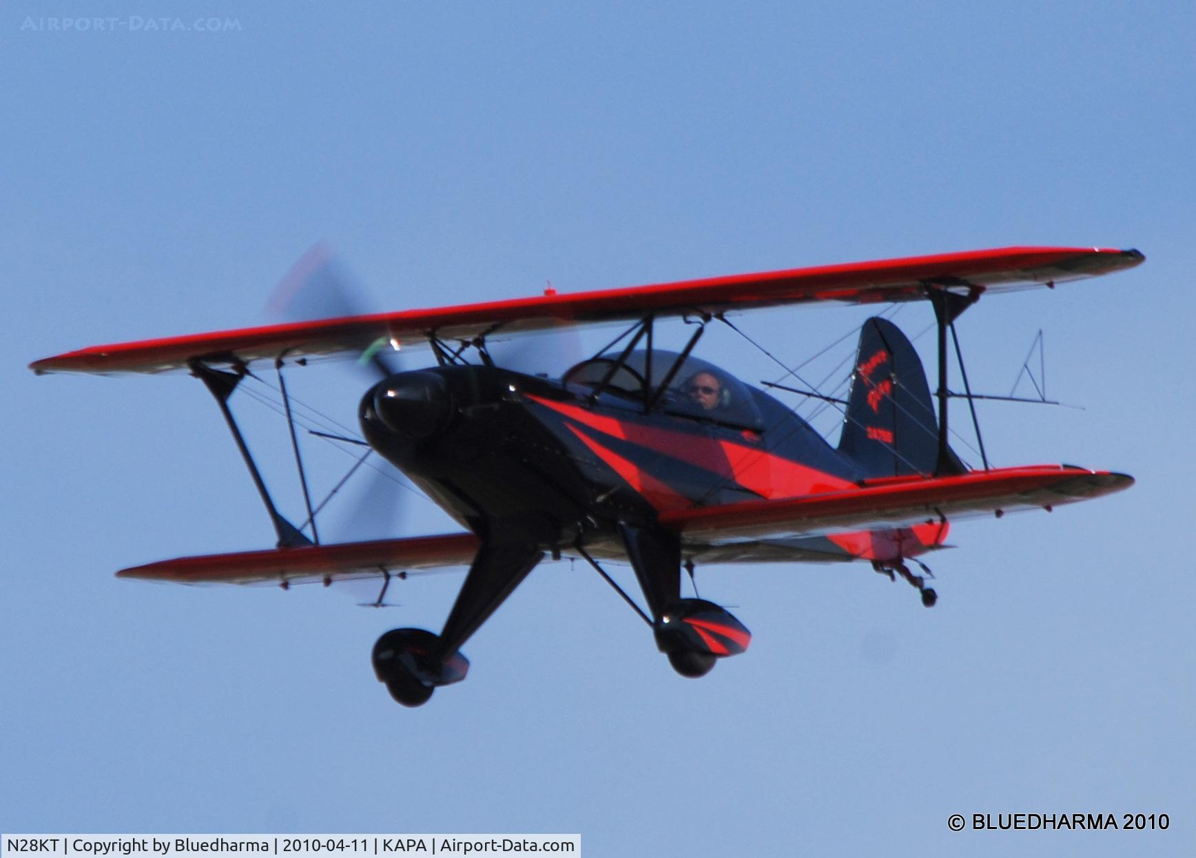 N28KT, 2005 Stolp SA-750 Acroduster Too C/N 0028, PowerPlay on final approach 17L