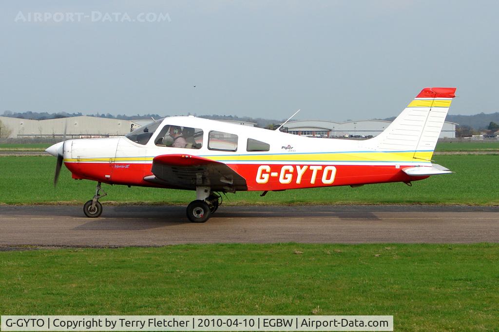 G-GYTO, 2000 Piper PA-28-161 Cherokee Warrior III C/N 2842082, 2000 New Piper Aircraft Inc PIPER PA-28-161 at Wellesbourne