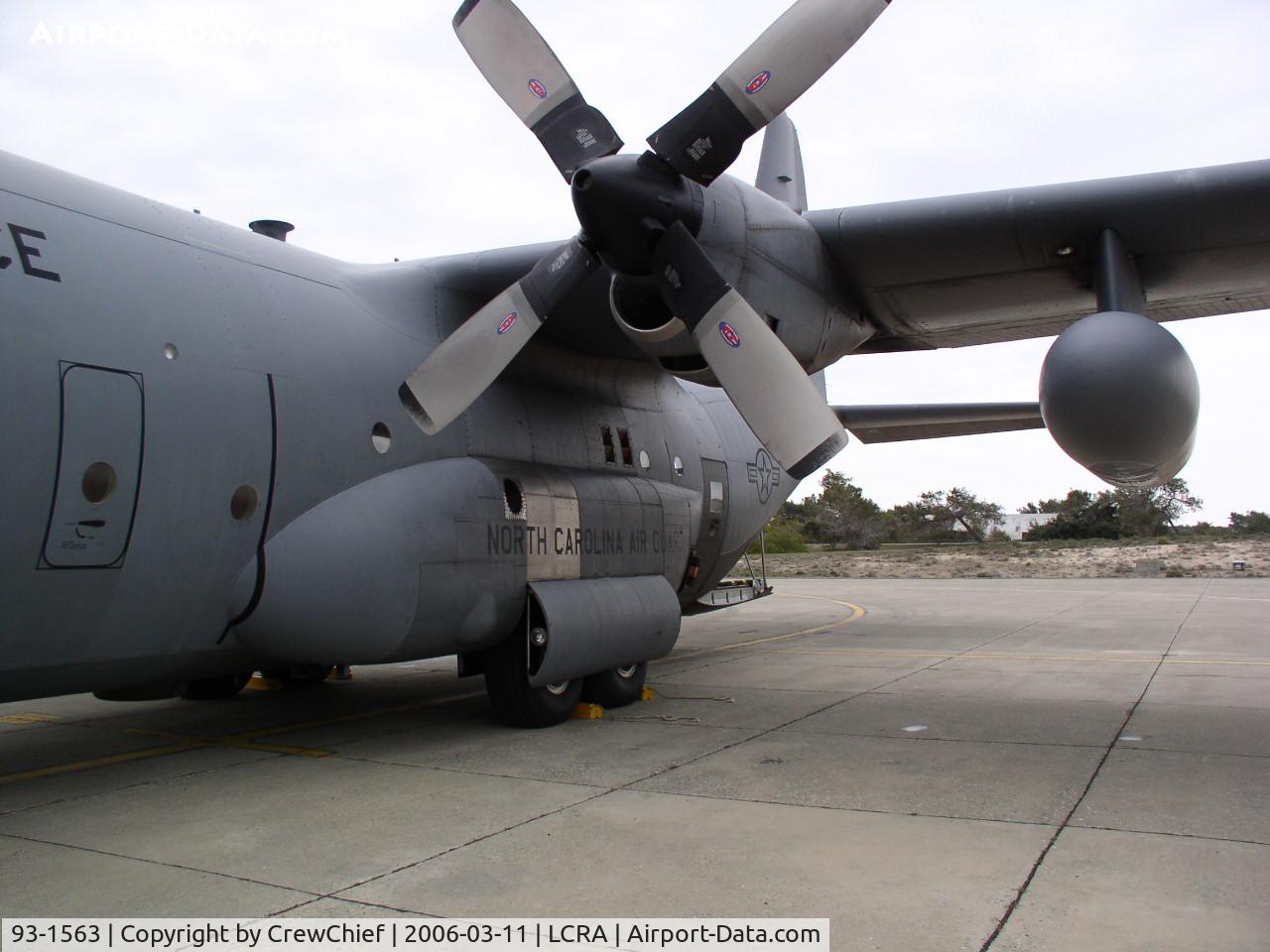 93-1563, 1993 Lockheed C-130H Hercules C/N 382-5367, Flight Line at Cyprus
