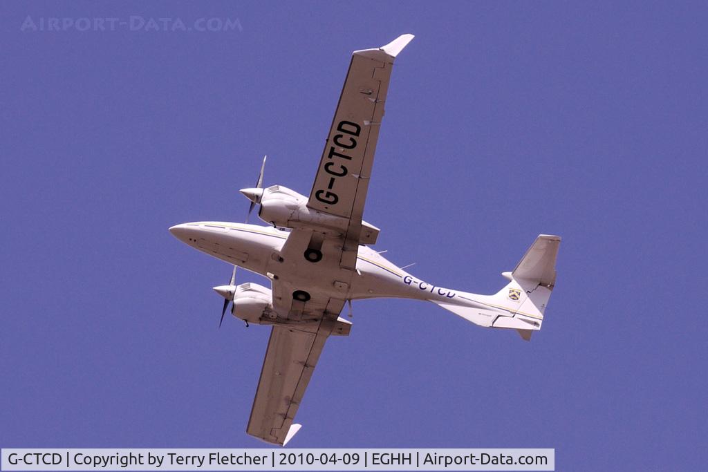 G-CTCD, 2005 Diamond DA-42 Twin Star C/N 42.079, Diamond climbs out of Bournemouth