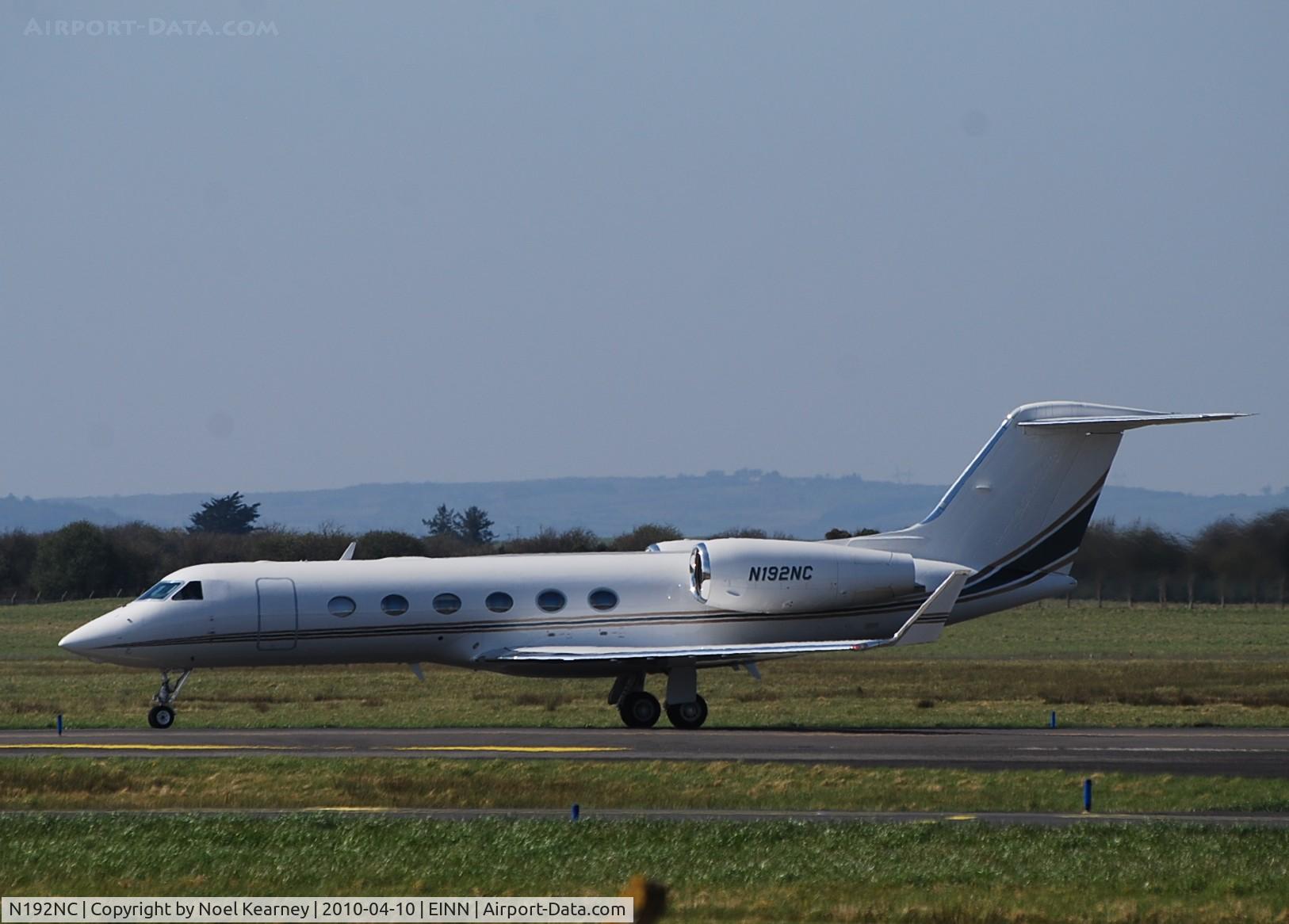 N192NC, 2008 Gulfstream Aerospace GIV-X (G450) C/N 4126, Stopping off for fuel before heading west.