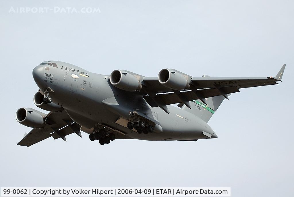 99-0062, 1999 Boeing C-17A Globemaster III C/N 50066/P-62, at rms