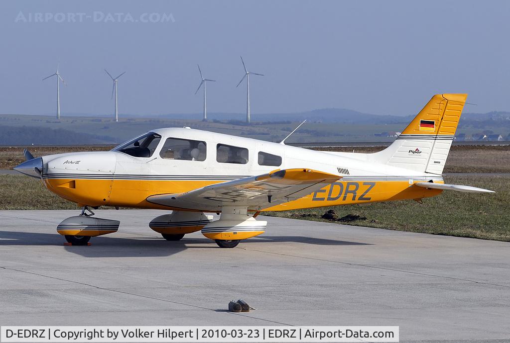 D-EDRZ, 1999 Piper PA-28-181 Archer III C/N 2843235, PA-28-181