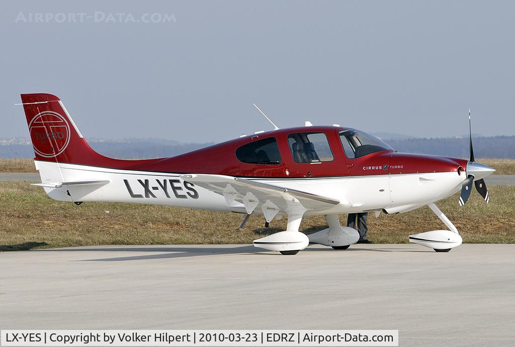 LX-YES, 2009 Cirrus SR22T Turbo C/N 3528, SR22 Turbo