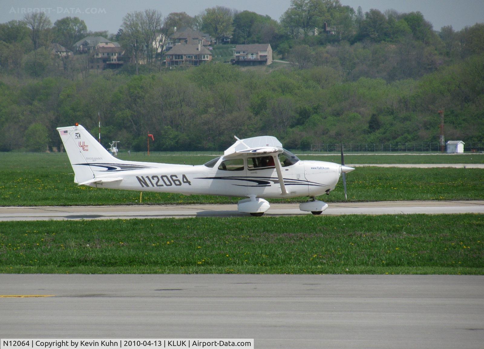 N12064, 2005 Cessna 172S C/N 172S9839, Visitor from I69