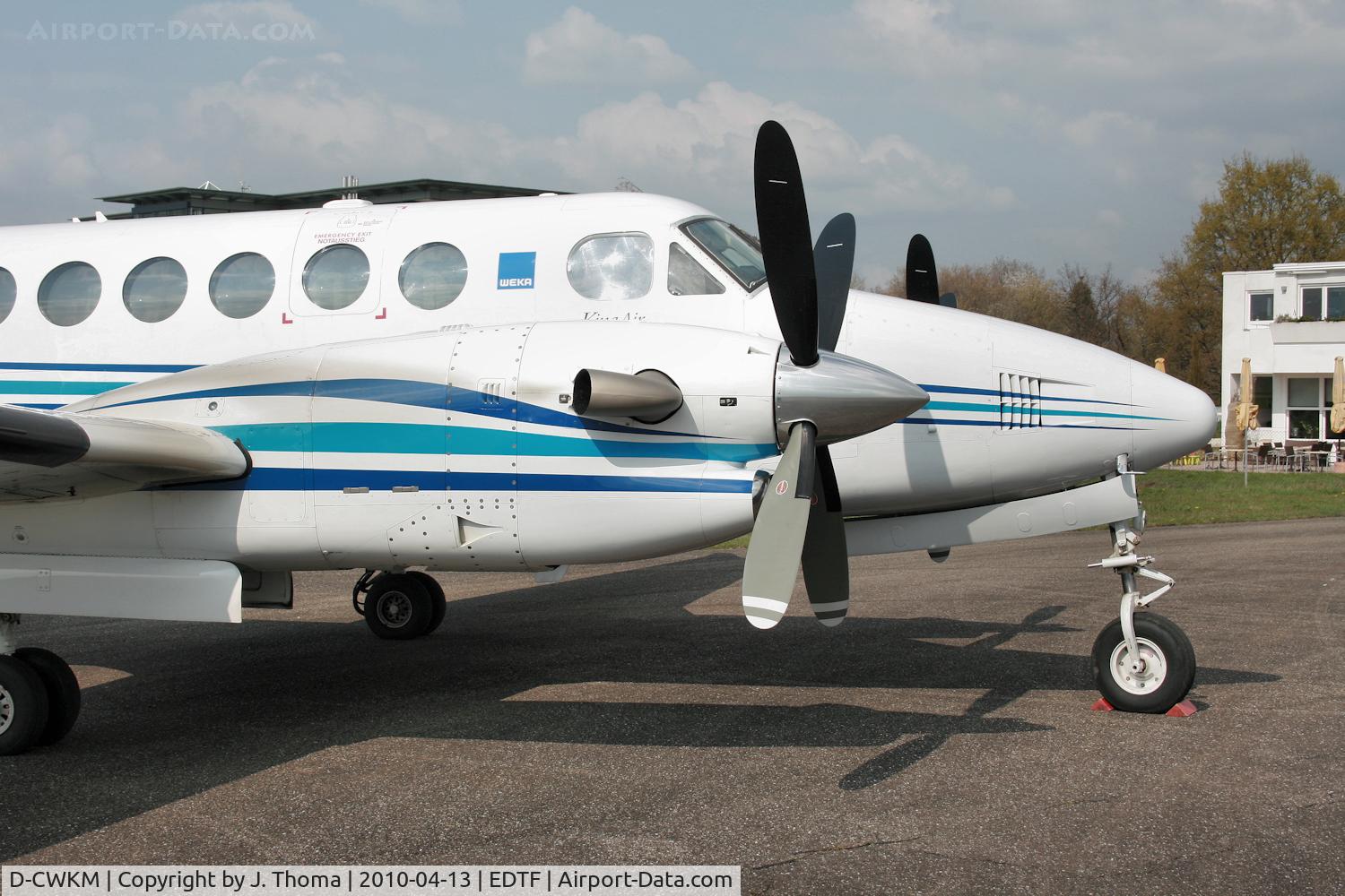 D-CWKM, Raytheon Beechcraft King Air 350 C/N FL-410, Raytheon Beech King Air 350