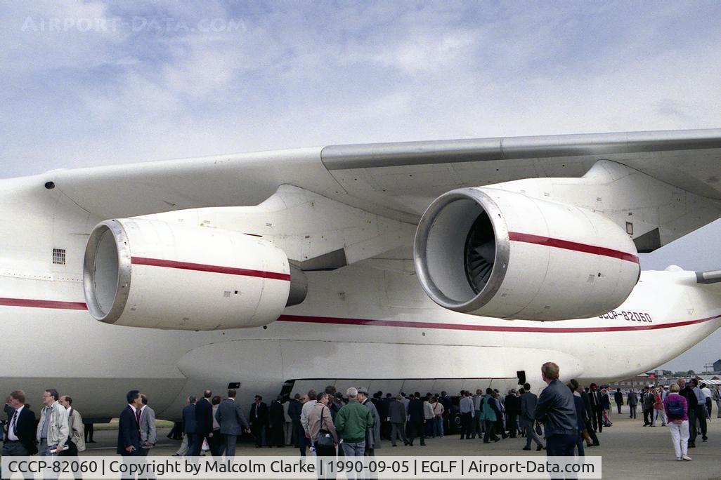 CCCP-82060, 1988 Antonov An-225 Mriya C/N 19530503763, Antonov An-225 Mriya. At Farnborough International 1990.