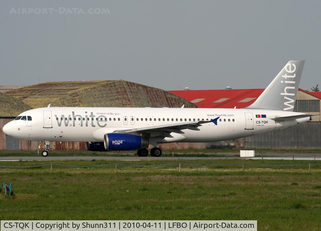 CS-TQK, 2004 Airbus A320-232 C/N 2204, Ready for take off rwy 32R... Operating a Tunisair flight...