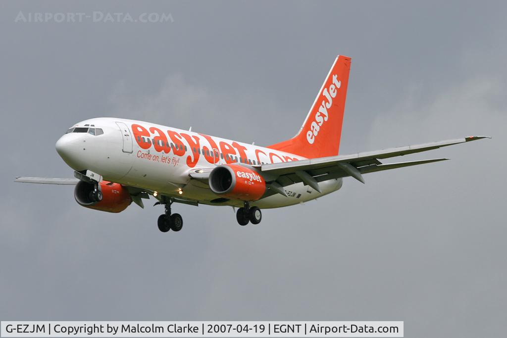 G-EZJM, 2002 Boeing 737-73V C/N 30248, Boeing 737-73V on approach to Rwy 25 at Newcastle Airport in 2007.