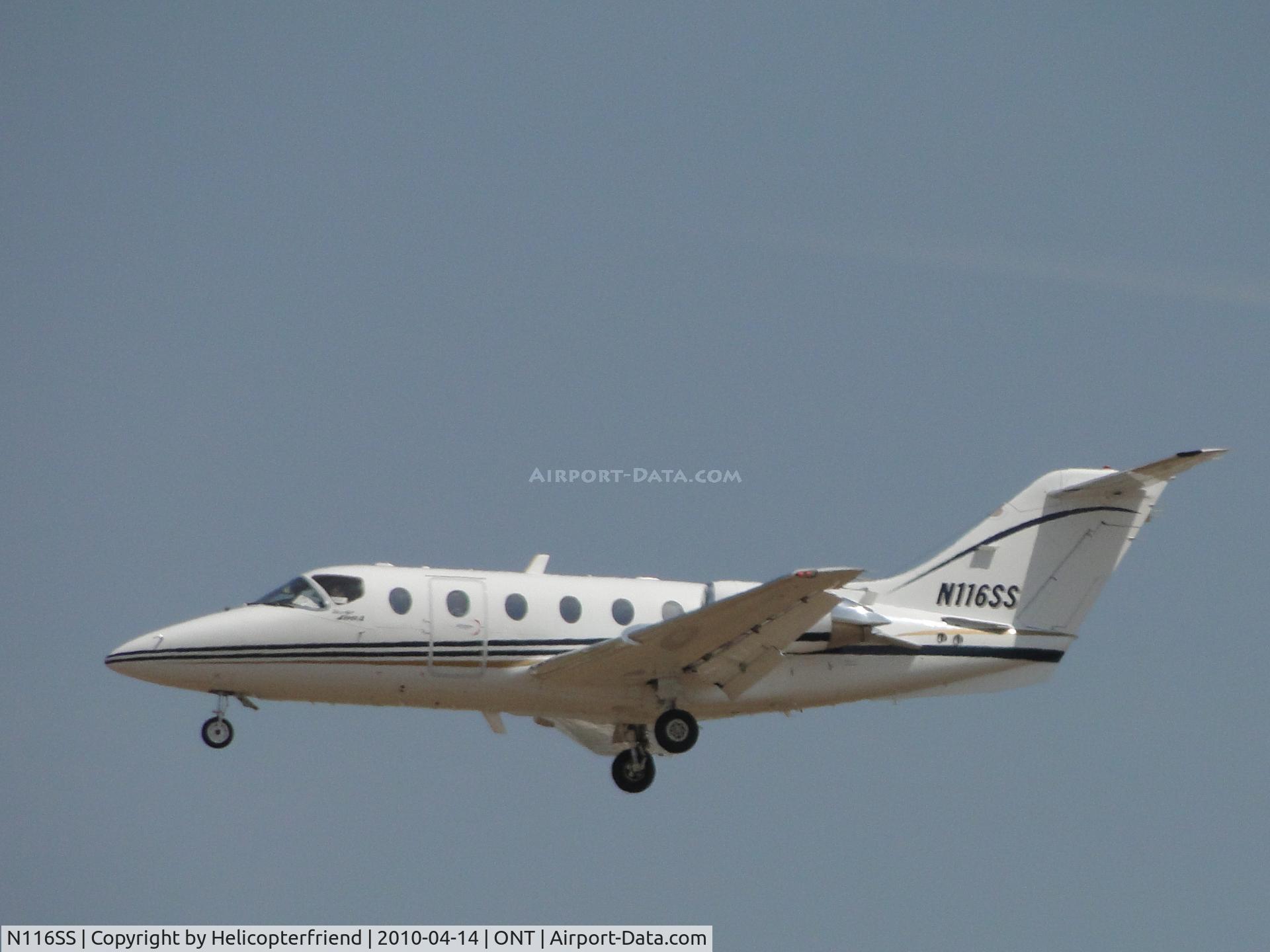 N116SS, 1996 Beech 400A Beechjet C/N RK-111, On final approaching 26R