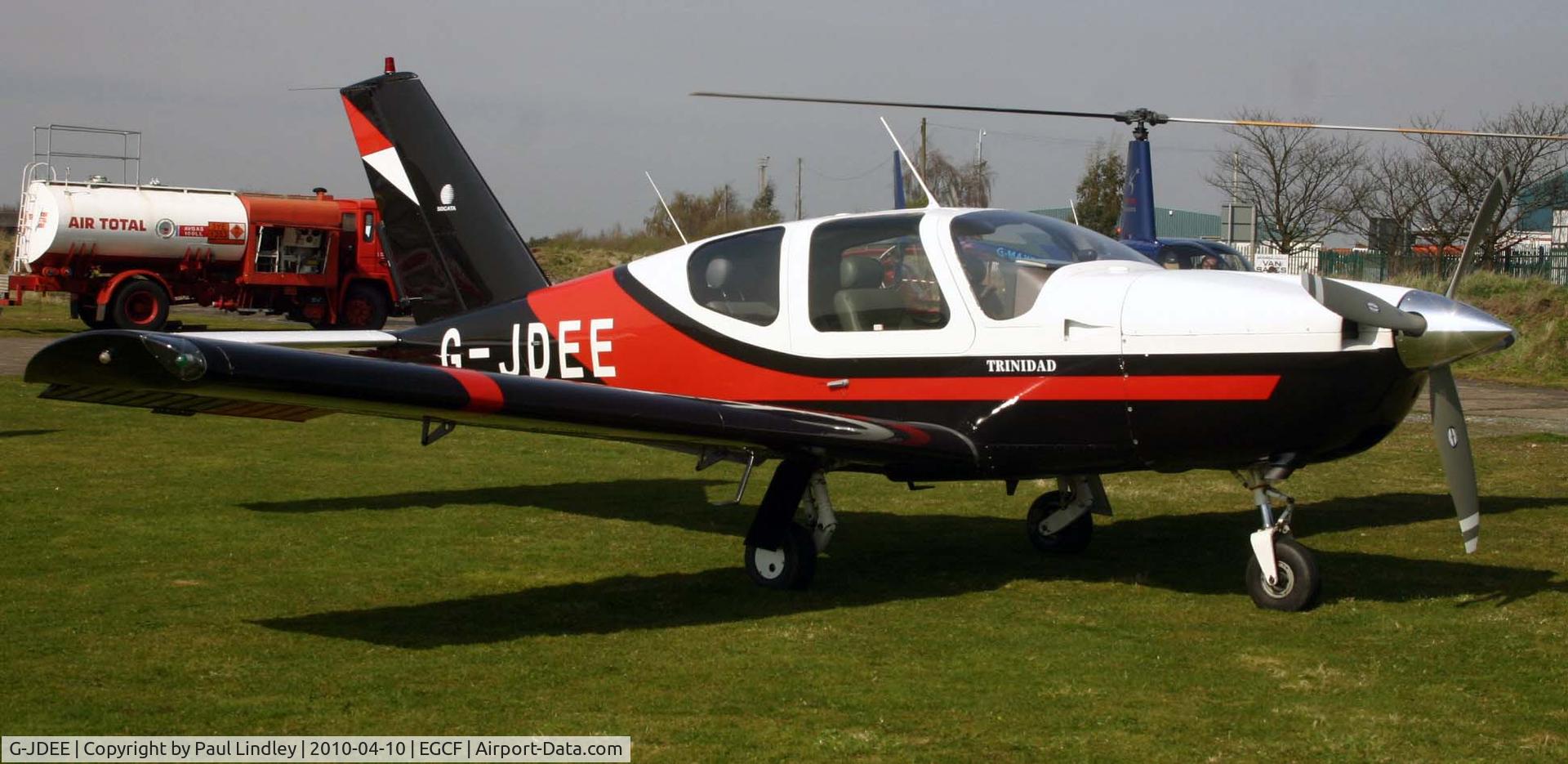 G-JDEE, 1982 Socata TB-20 Trinidad C/N 333, Just visiting