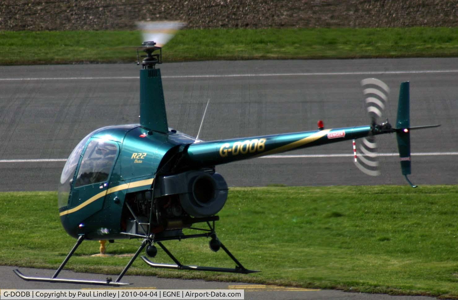 G-DODB, 1988 Robinson R22 Beta C/N 0911, Away to base