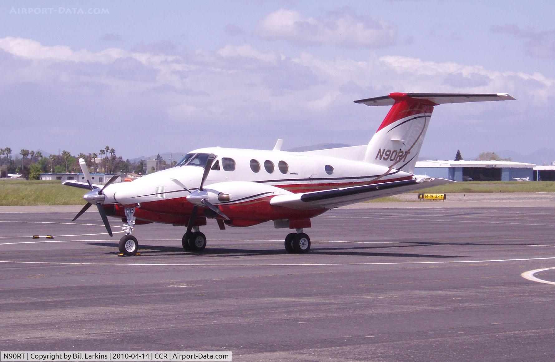 N90RT, 1981 Beech F90 King Air C/N LA-146, Visitor