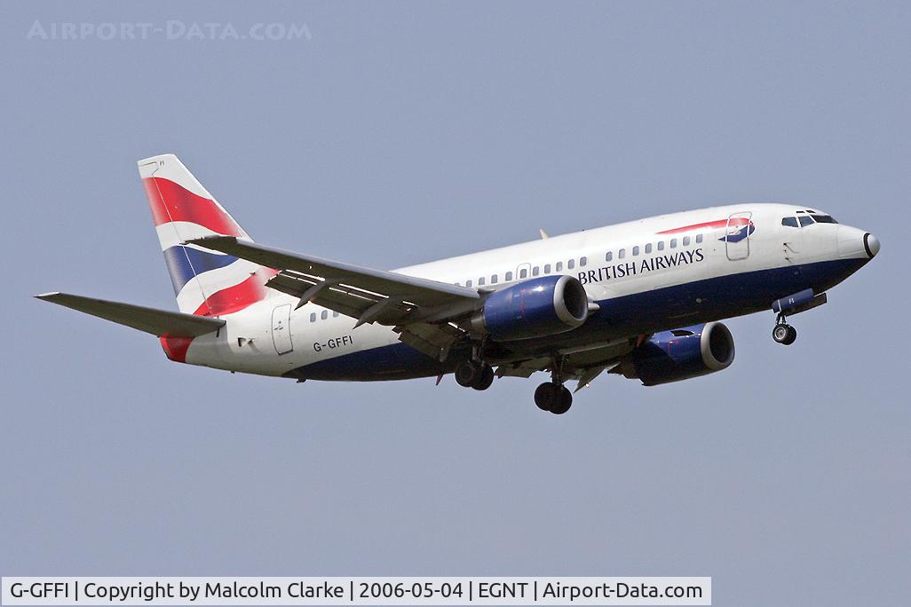 G-GFFI, 1995 Boeing 737-528 C/N 27425, Boeing 737-528 at Newcastle Airport in 2006.