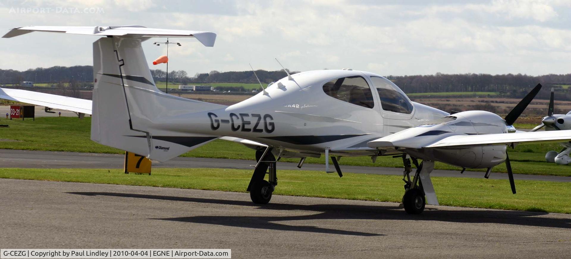 G-CEZG, 2008 Diamond DA-42 Twin Star C/N 42.330, waiting