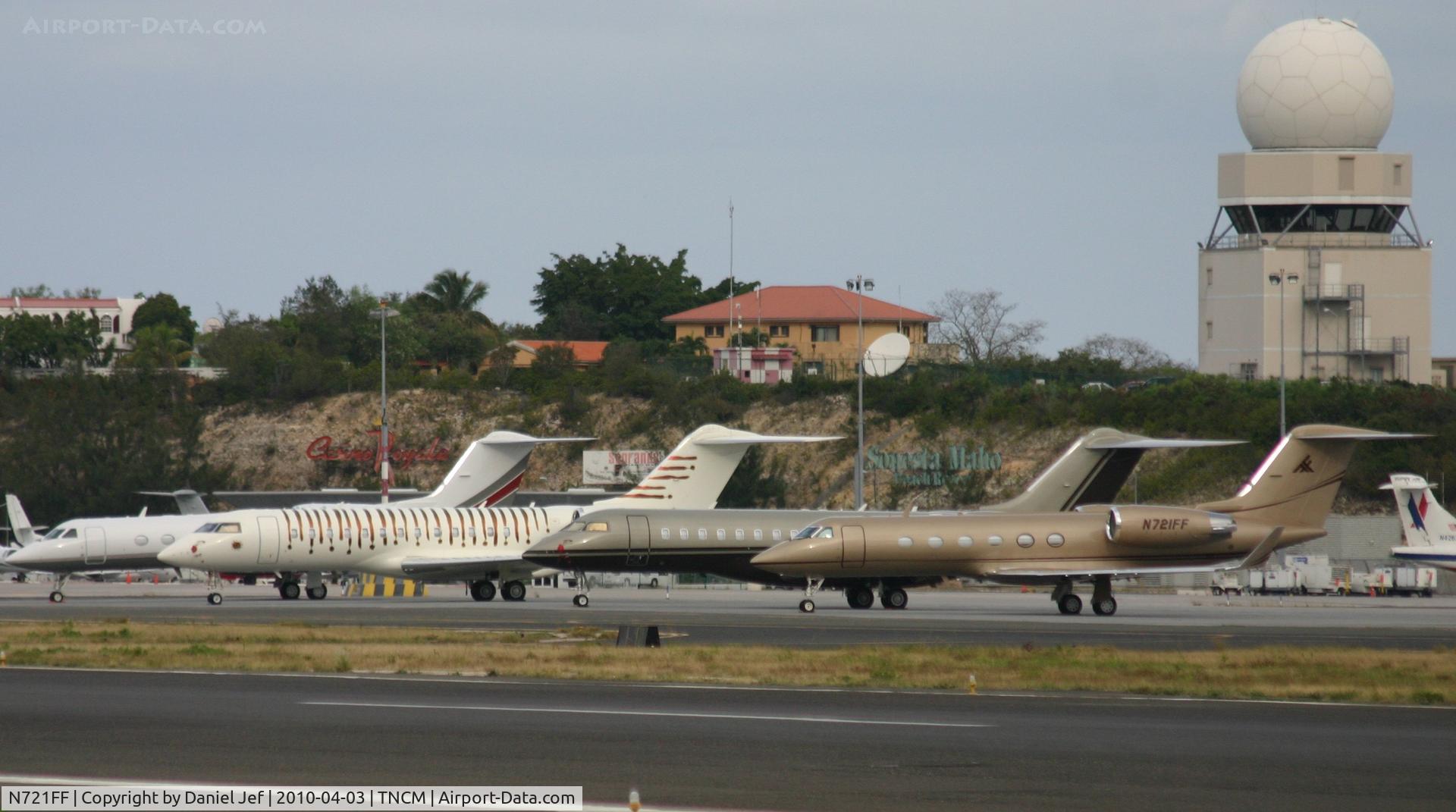 N721FF, 2002 Gulfstream Aerospace G-IV C/N 1484, N721FF park on the charlie ramp next to some other nice birds.