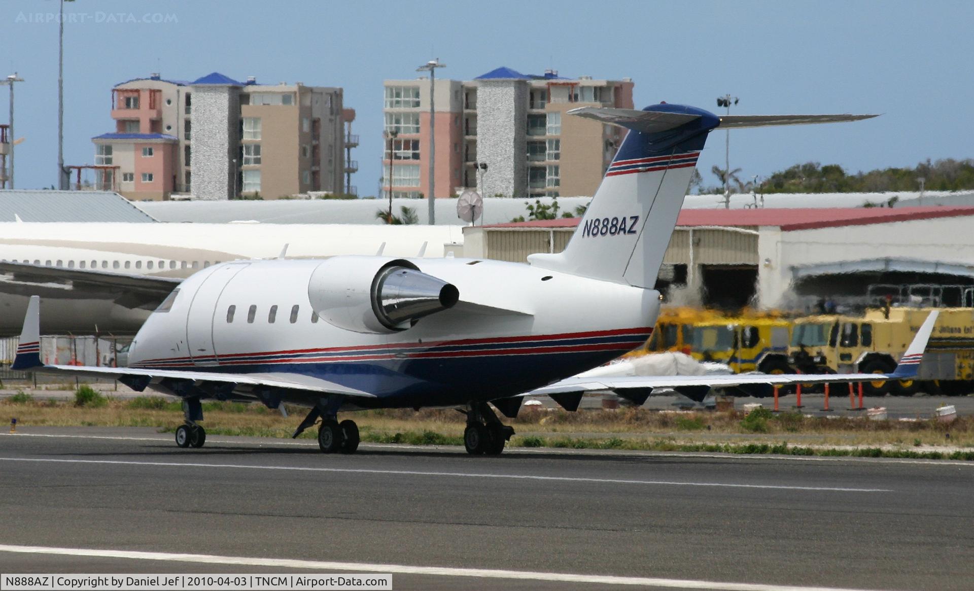 N888AZ, 1984 Canadair Challenger 601 (CL-600-2A12) C/N 3024, N888AZ just landed at TNCM now back tracking the active for parking