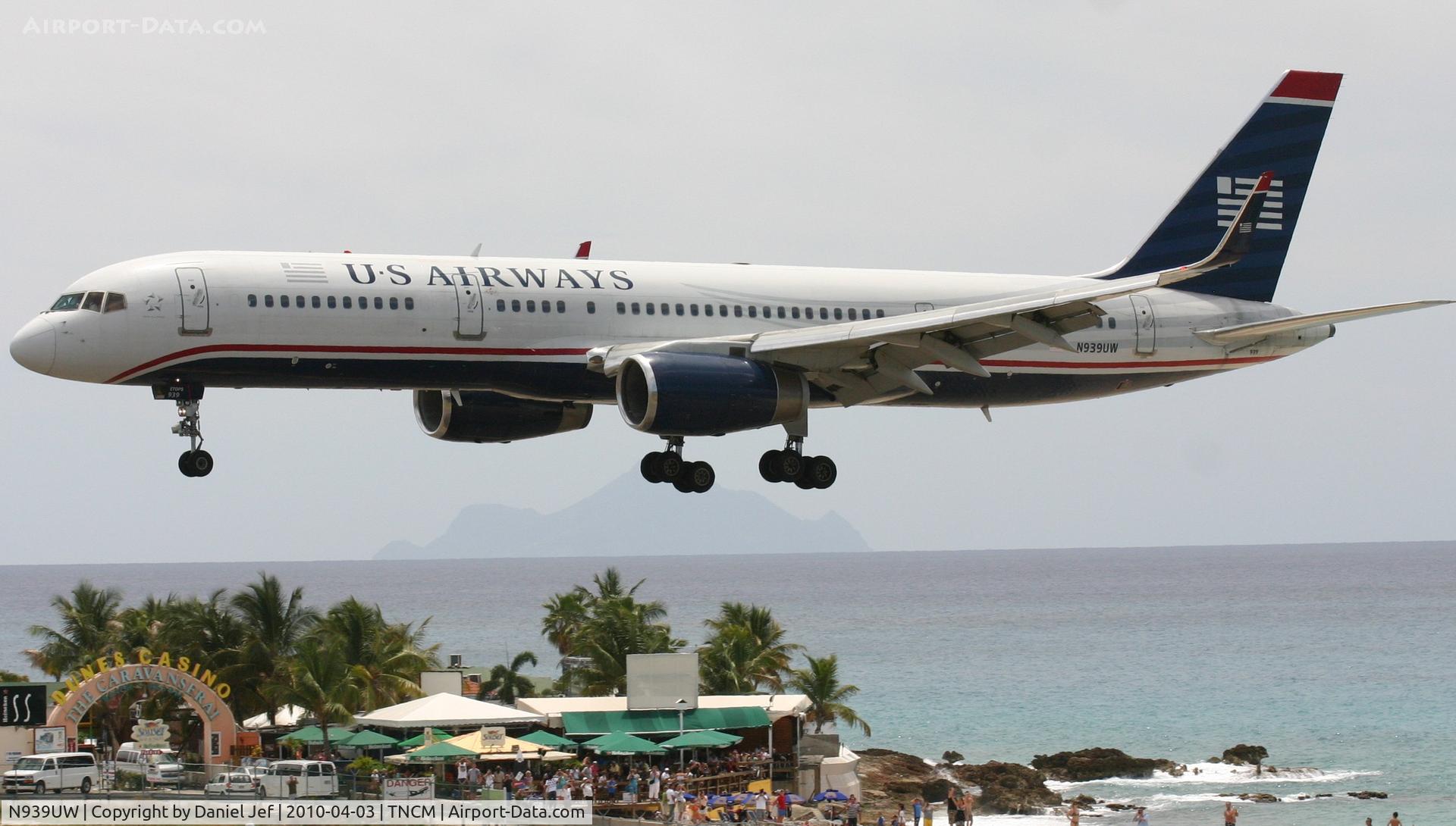 N939UW, 1994 Boeing 757-2B7 C/N 27303, U.S Airways N939UW over the tresh hold at TNCM runway 10